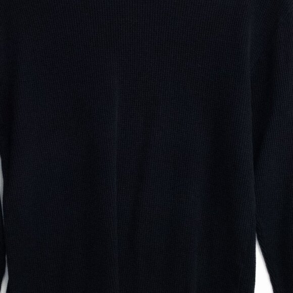 Black Long-Sleeve Thermal Knit Crewneck Pullover - Picture 3 of 8